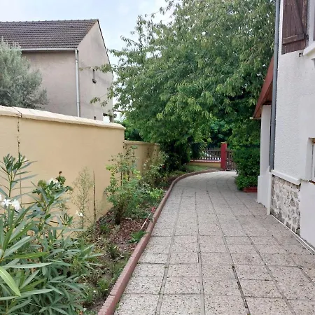 Guest house Happy Land Holliday Residential